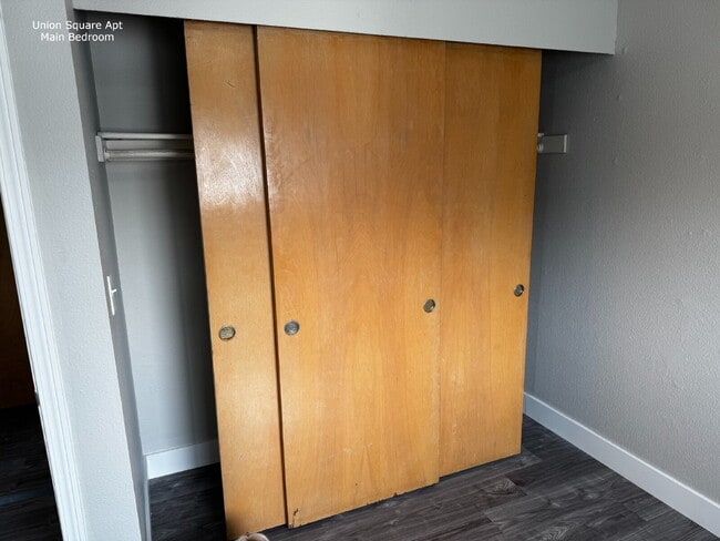 Building Photo - "Cozy 1-Bedroom Retreat in Lakewood with M...