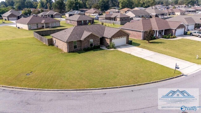 Building Photo - 19227 Racheals Loop