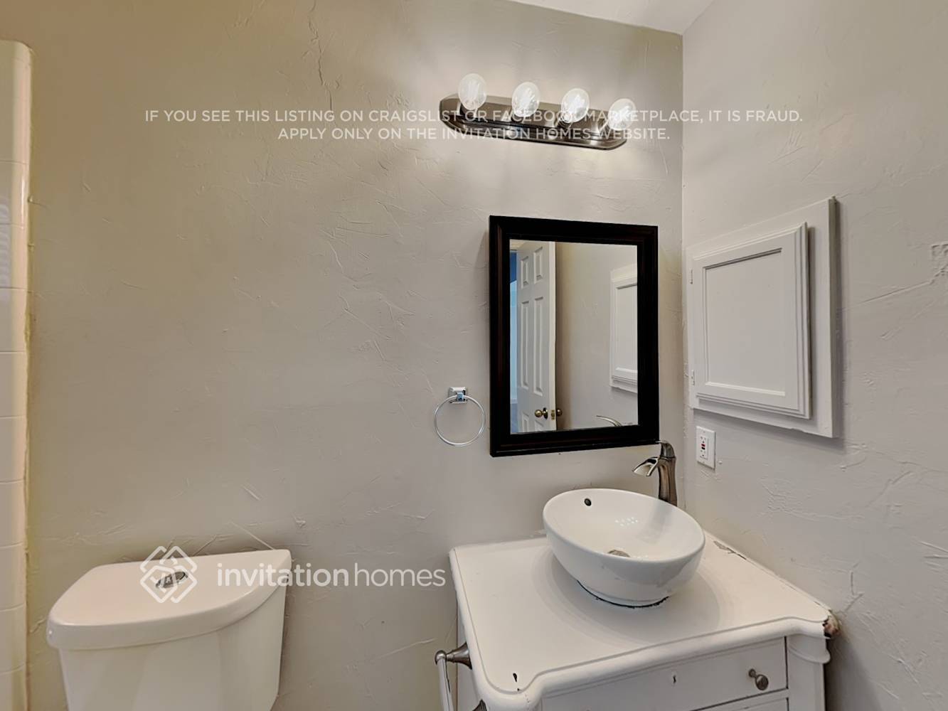 Building Photo - 808 Olde Towne Dr