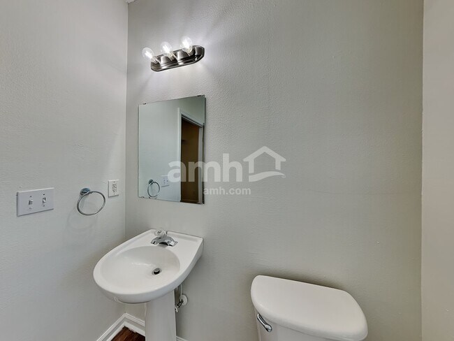 Building Photo - 6505 Afterglow Dr