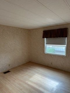 Building Photo - 2 Bedroom, 2 Bathroom Home on Pond for Rent!