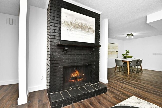 Building Photo - 112 Hillcrest Dr