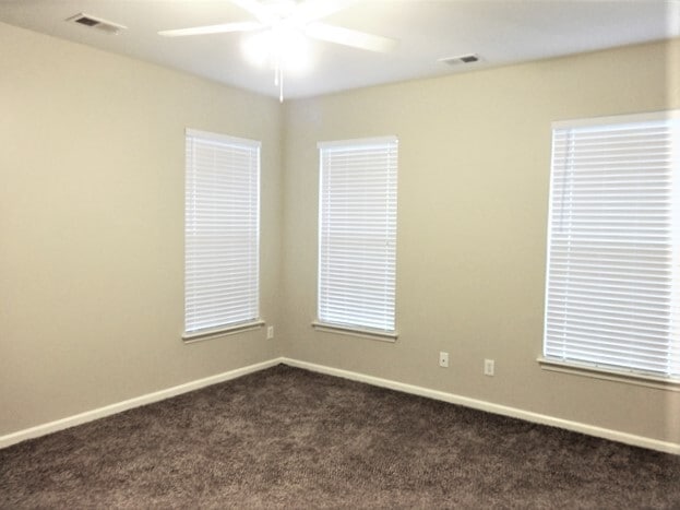 Building Photo - 245 Old Savannah Dr