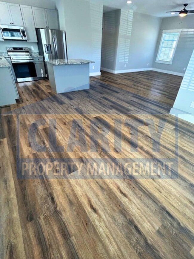 Building Photo - *Brand New* 3 bedroom home!