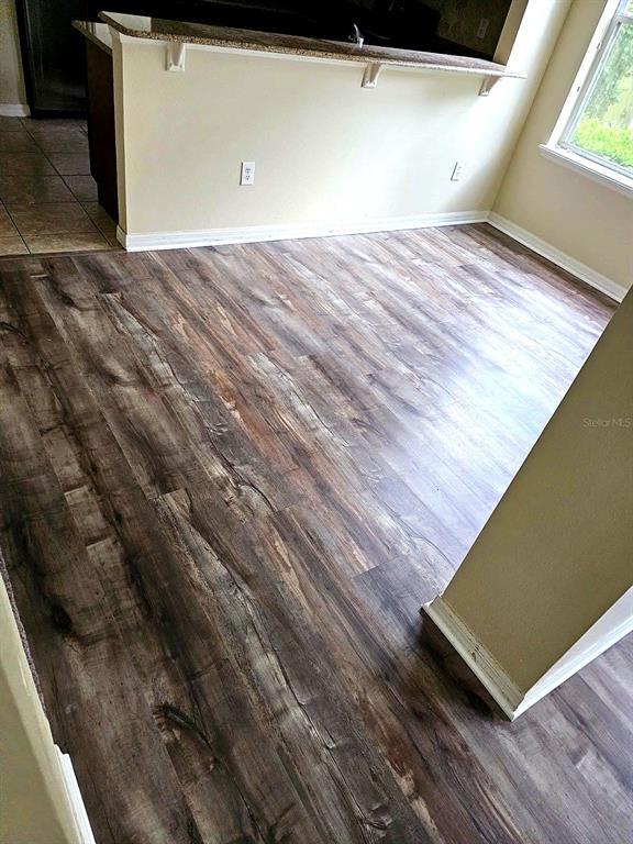 Building Photo - 10361 Lake District Ln