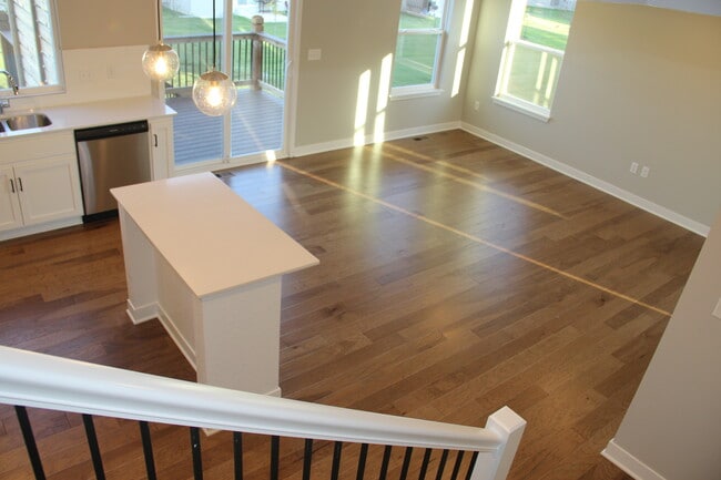 Building Photo - PKR Investments LLC(3715SWClaytonDR)