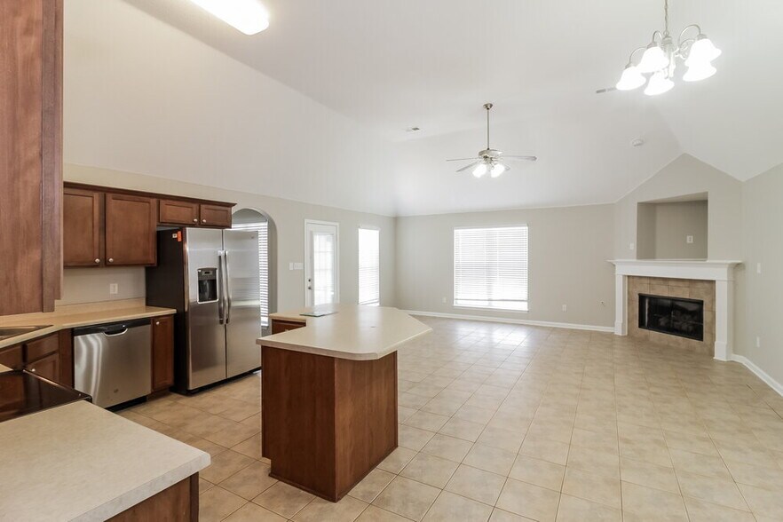 Building Photo - 7738 Driscoll St