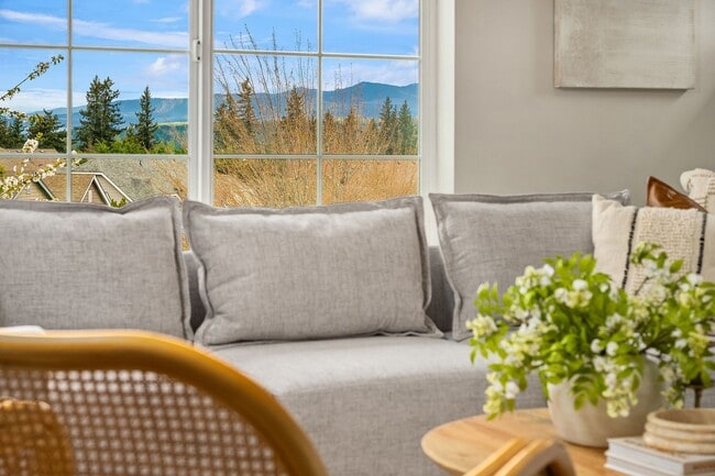 Building Photo - Stunning Redmond Ridge 4 bedroom