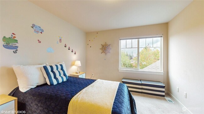 Building Photo - 13101 NE 84th St