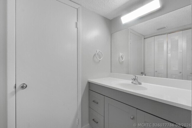 Building Photo - 9166 W Atlantic Blvd