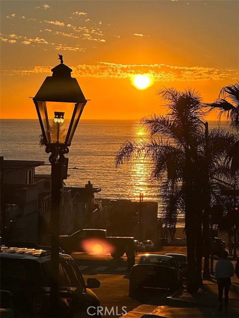 Building Photo - 433 Marine Ave