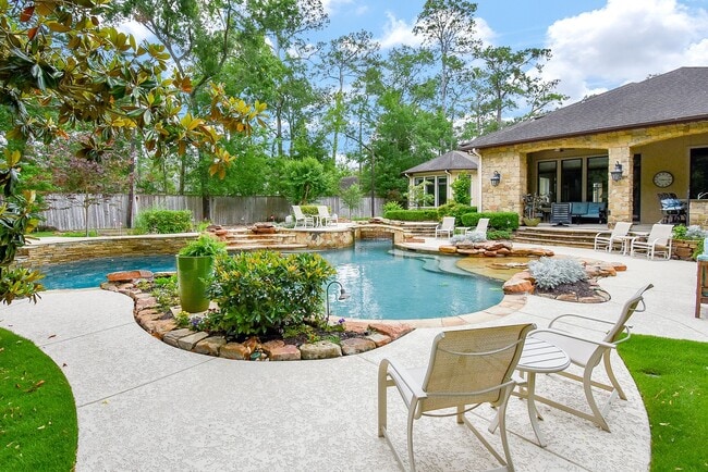 Building Photo - 11910 Heritage Ln