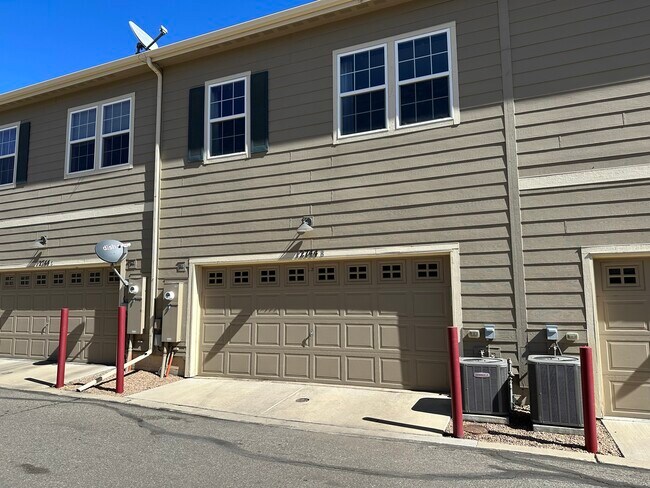 Attached 2-Car Garage - 12744 Leyden St