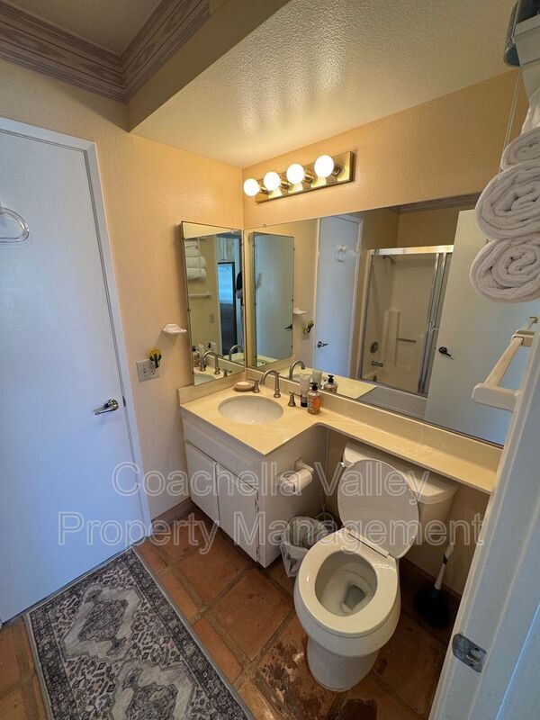 Building Photo - 72670 Yucca Ct