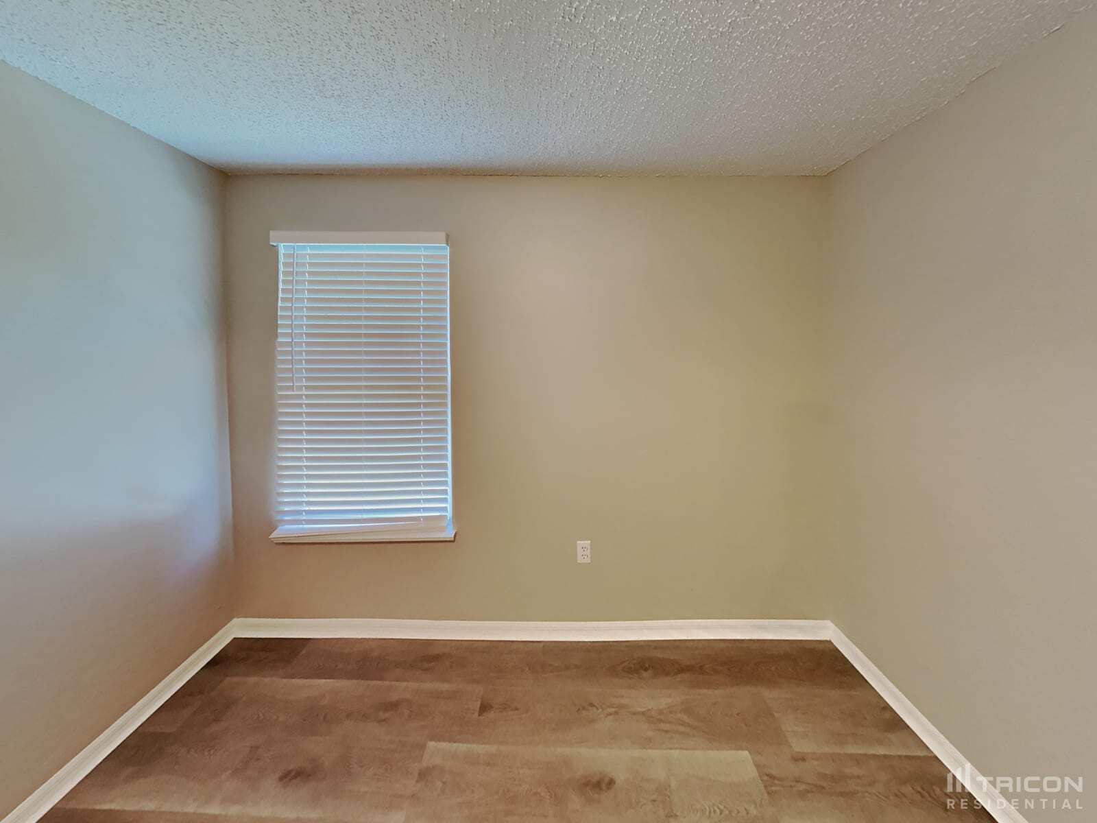 Building Photo - 5421 Dahlia Reserve Dr