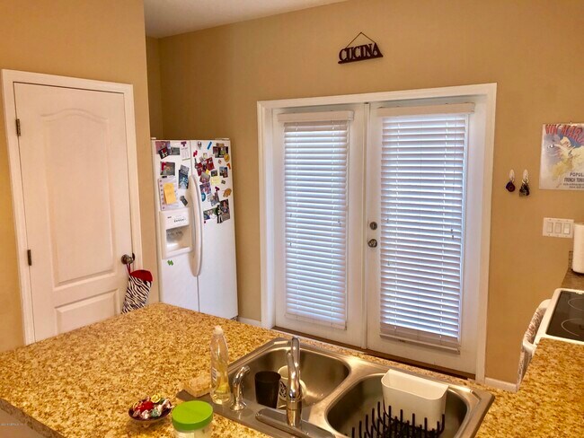 Building Photo - 480 Cabernet Pl
