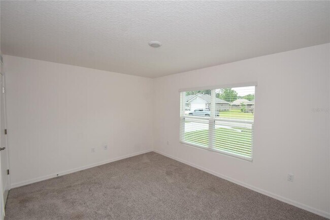 Building Photo - 5 Llestone Path