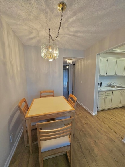 Building Photo - 372 Camden P