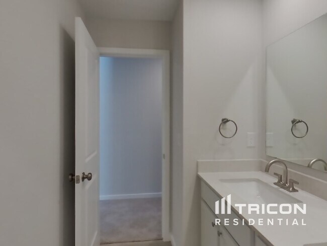 Building Photo - 64 Brazil Nut Cir