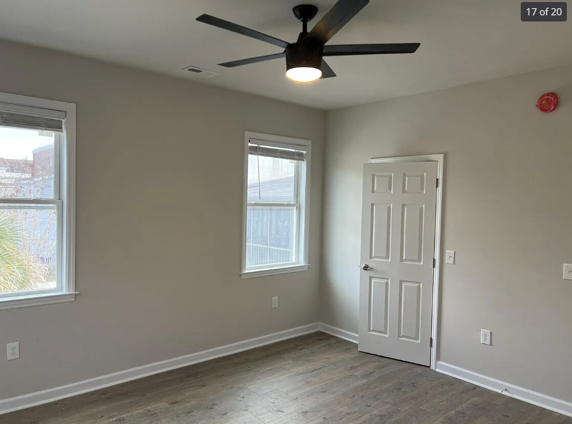 Building Photo - 107 Screven St