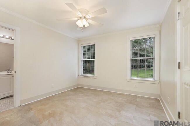 Building Photo - 4314 Mimosa St