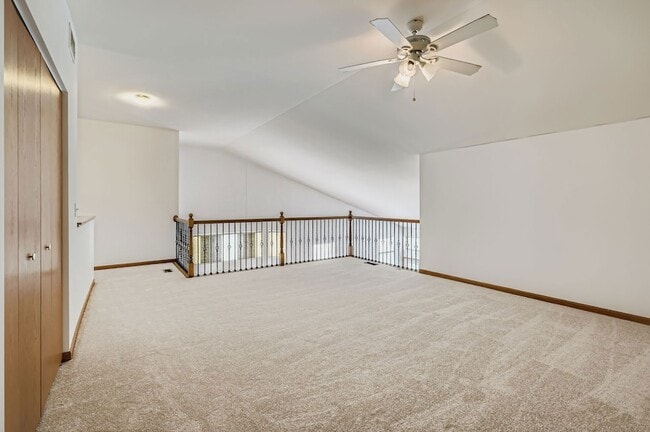 Building Photo - 4579 Half Moon Dr