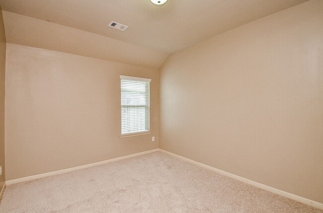 Building Photo - 5205 Kendall Glen Ct
