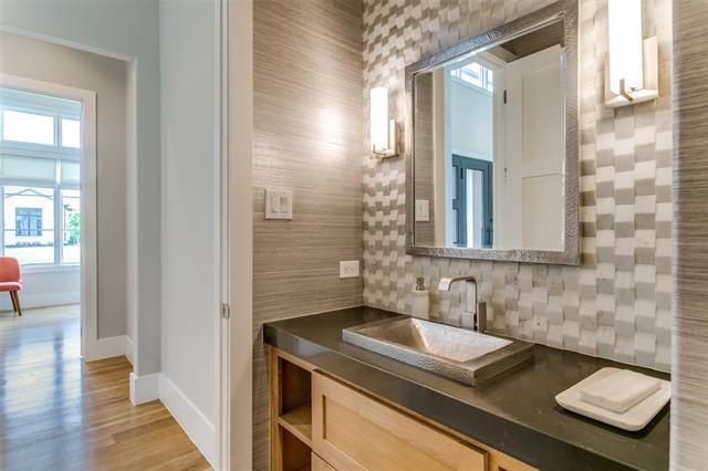 Building Photo - 2218 Castilian Path