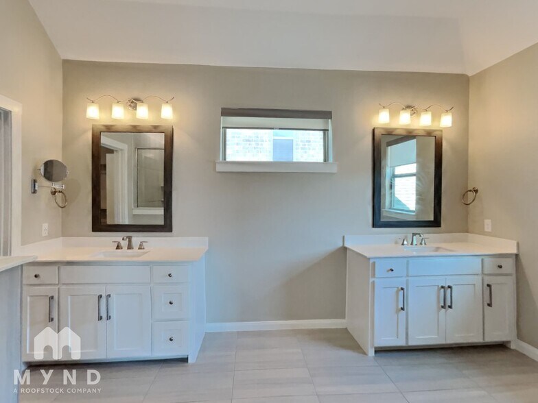 Building Photo - 1278 Ocean Breeze Dr