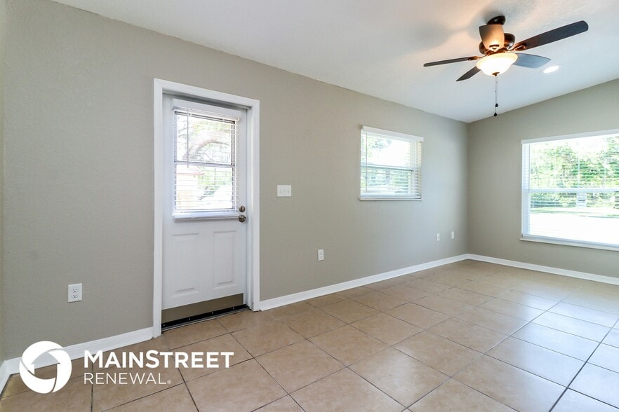 Building Photo - 1204 N Maryland Ave