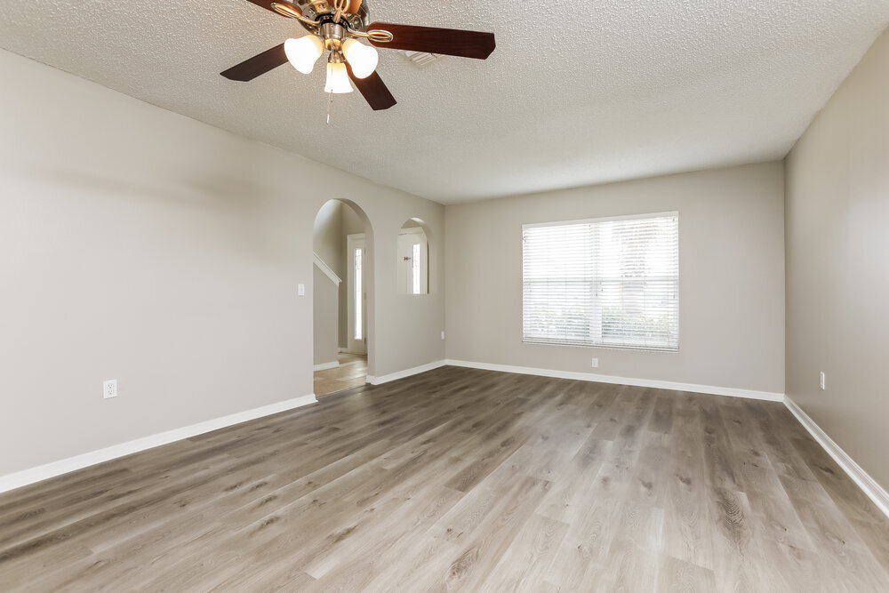 Building Photo - 1097 Amanda Kay Cir