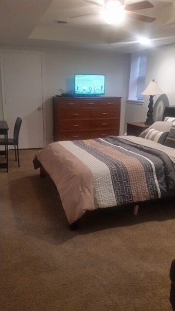 Building Photo - 5017 S Drexel Blvd