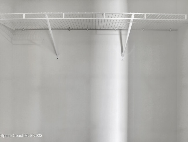 Building Photo - 7418 Tourmaline Dr