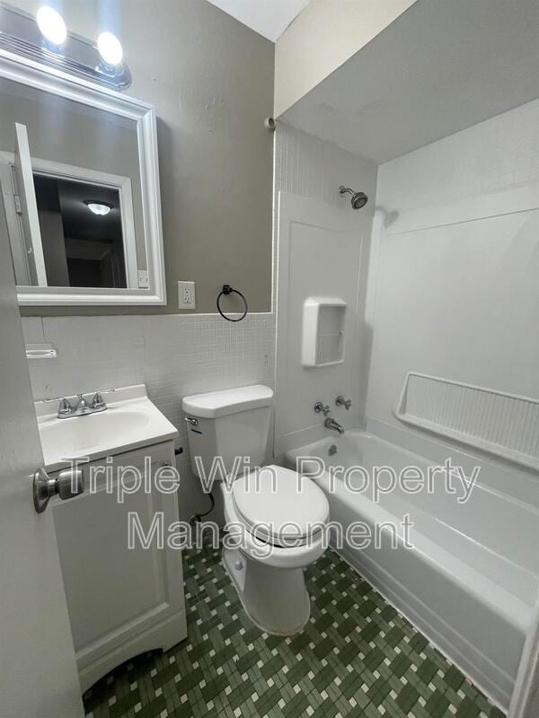 Building Photo - 11930 N Ranch Dr
