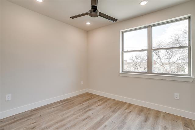 Building Photo - 408 Foch St