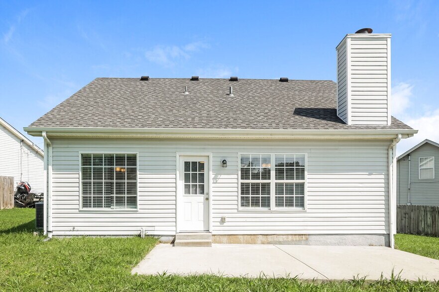 Building Photo - 205 Babe Ruth Cove