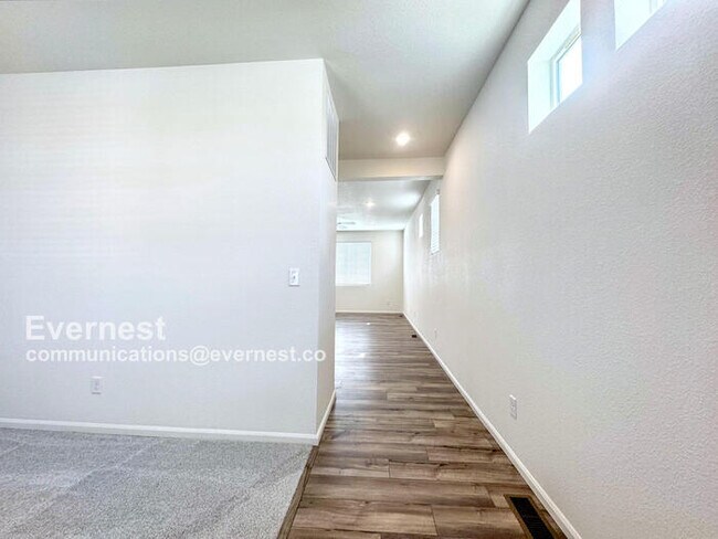 Building Photo - 3858 Riviera Ct