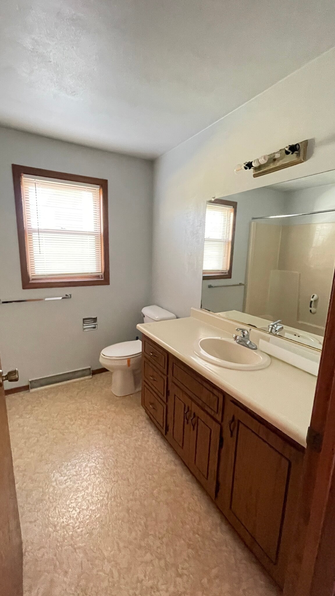 Bathroom - 694 Trailsway Ln