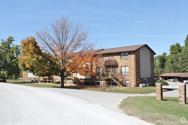 Primary Photo - Woodview Terrace