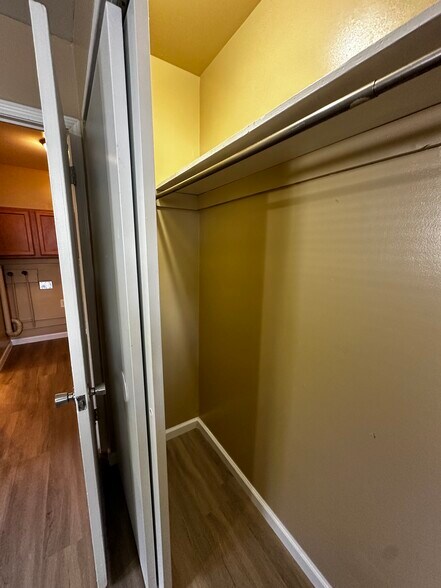 Building Photo - 2993 Southfield Dr