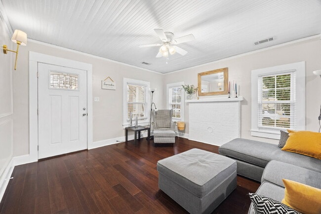 Building Photo - Historic Charm Meets Smart Design—2BR Home Near Downtown