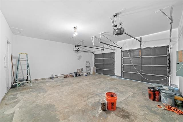 Building Photo - 945 Azalia Dr