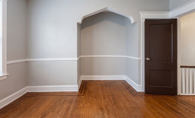 Building Photo - 6724 Wyncote Ave