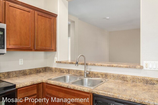 Building Photo - 3 br, 2 bath House - 644 W Oak Tree Lane