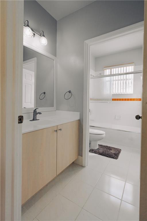 Building Photo - 7682 NW 19th St