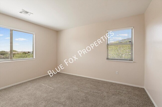 Building Photo - 8277 W Zlacket Dr