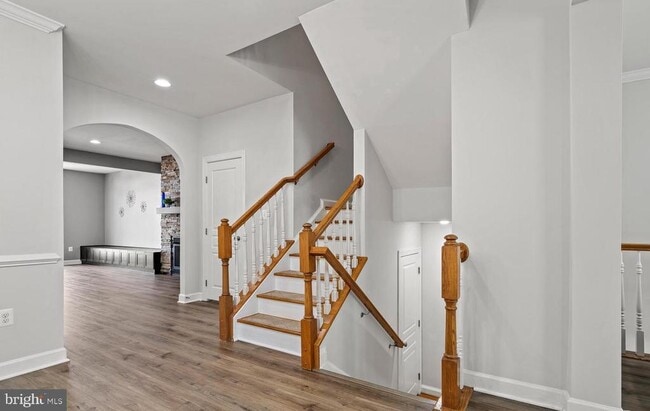 Building Photo - 7704 Water St