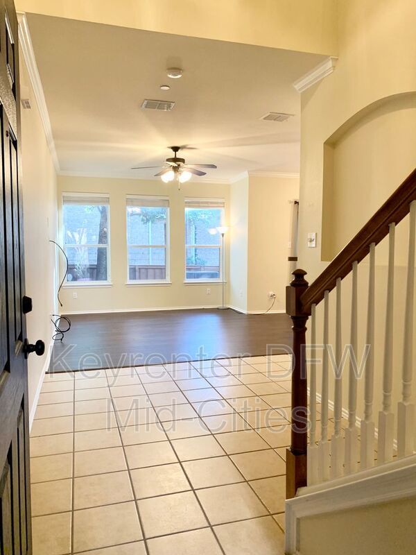 Building Photo - 2993 St Andrews Dr
