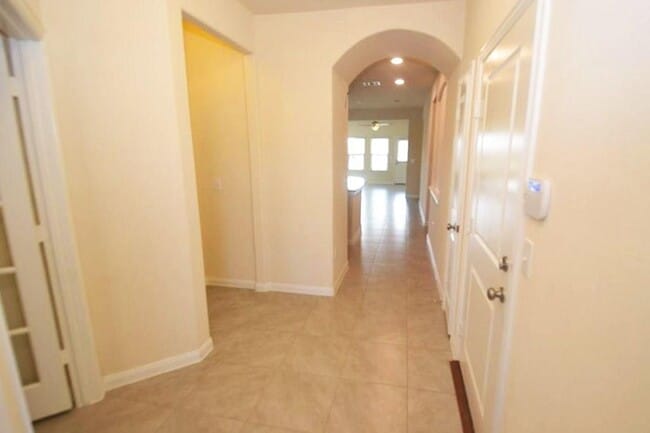 Building Photo - 13903 Madrigal Ln