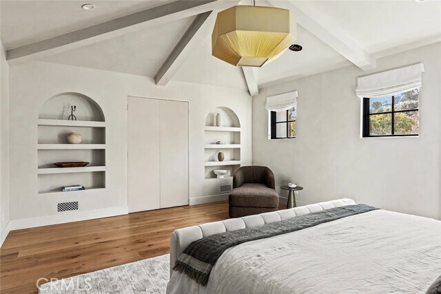 Building Photo - 738 San Lorenzo St